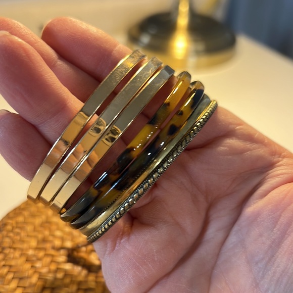 Bangle bracelets - Picture 5 of 5